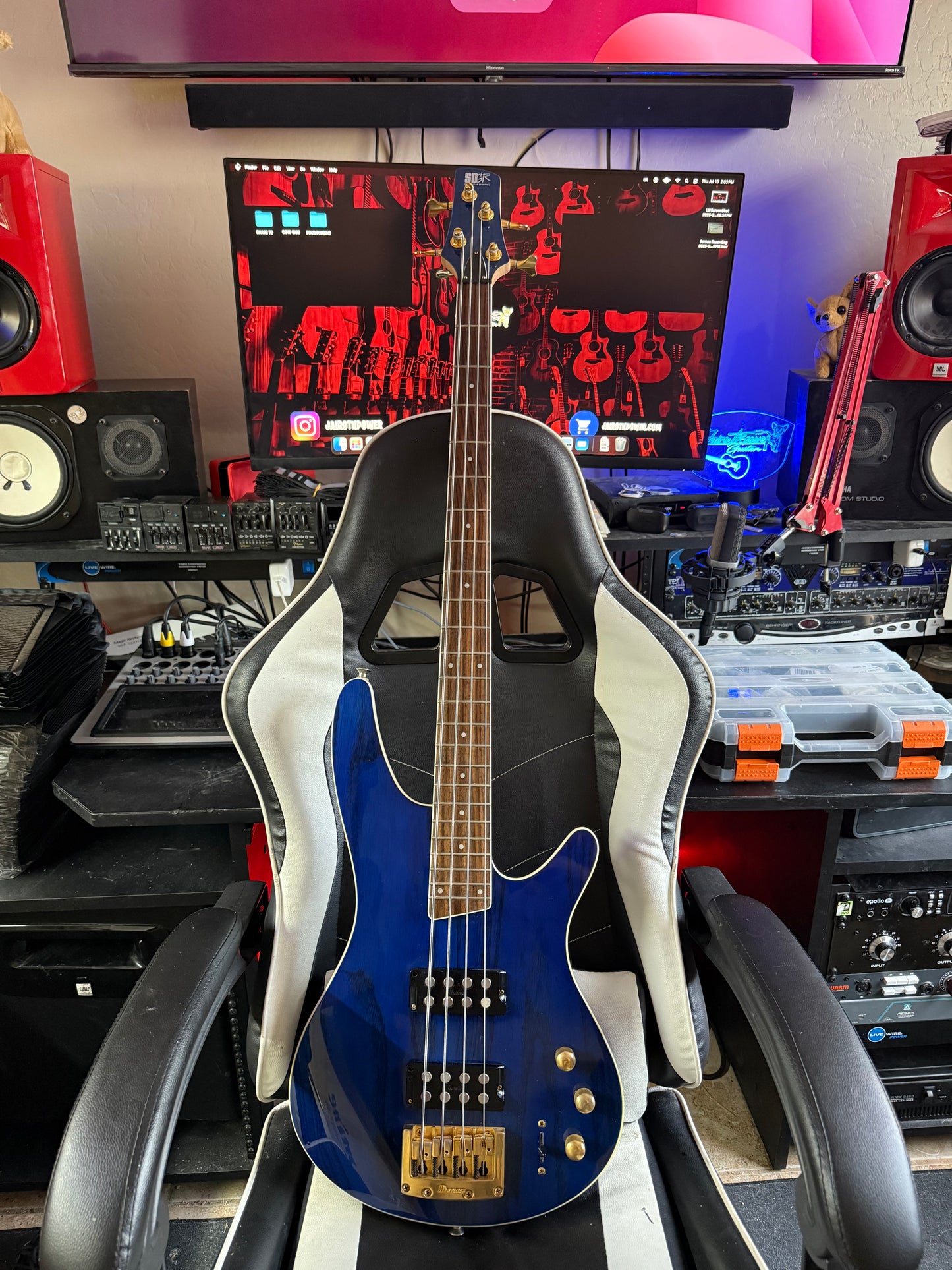Ibanez SRX650