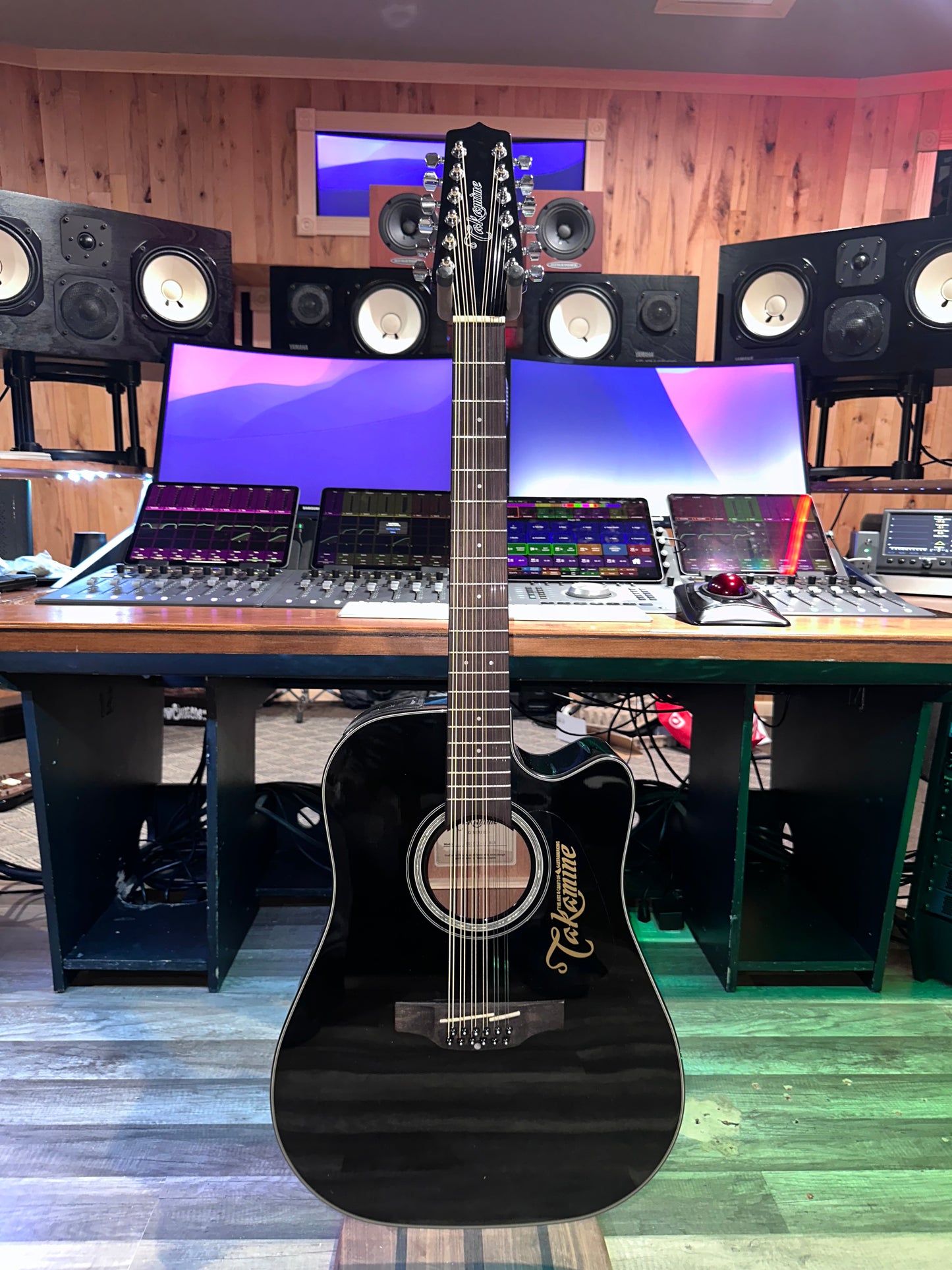 Takamine GD30CE-12