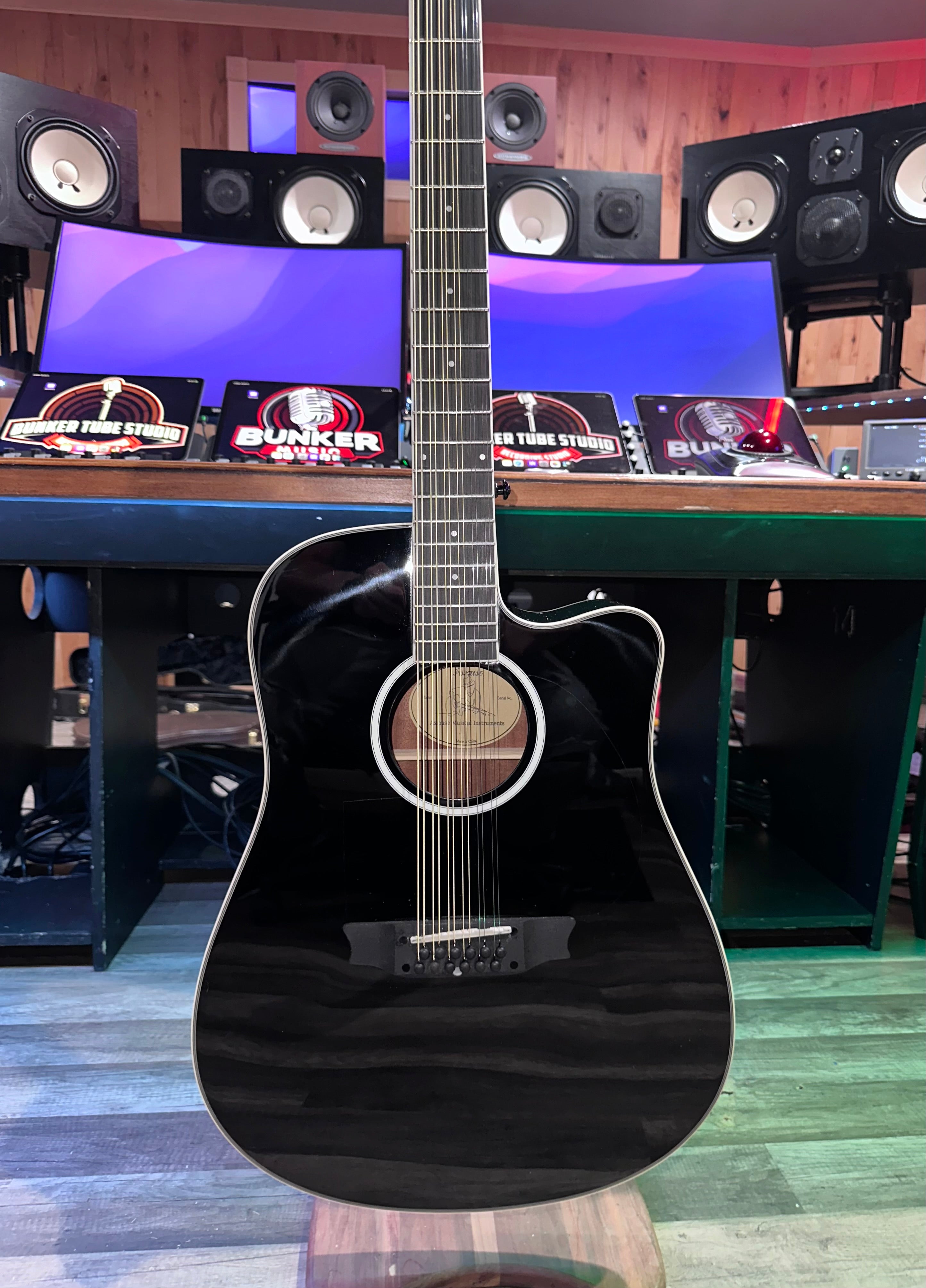 Asmuse Black 12 String