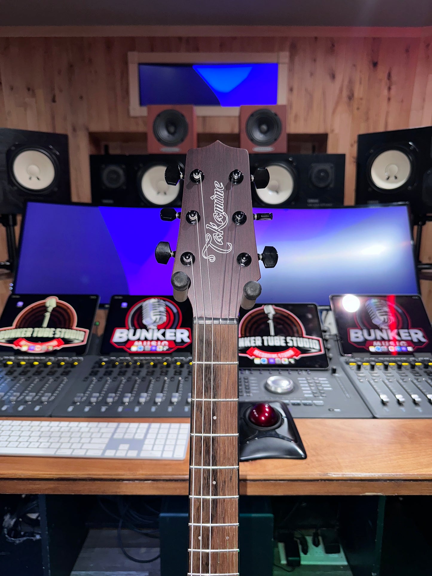 Custom GD11MCE