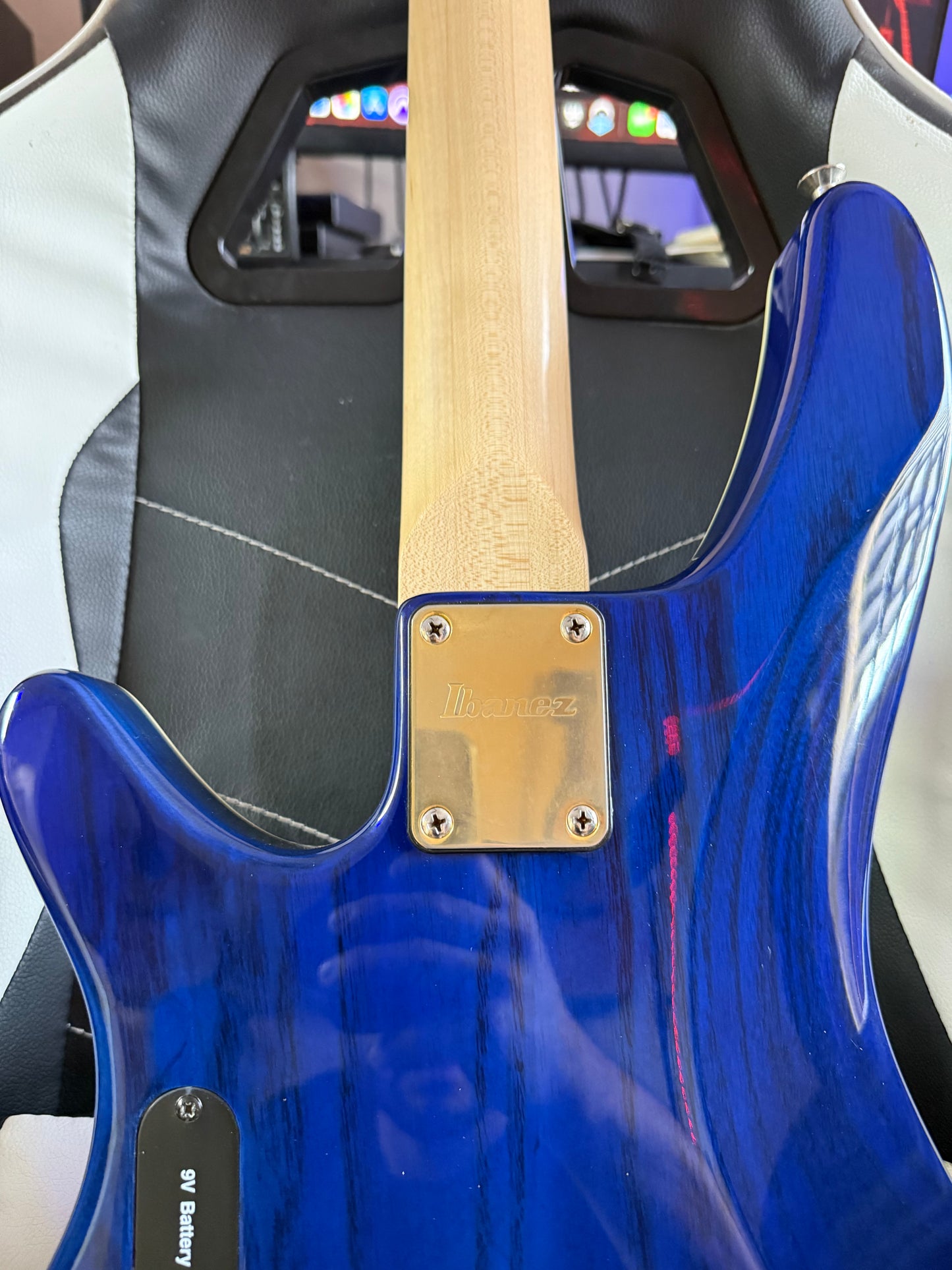 Ibanez SRX650