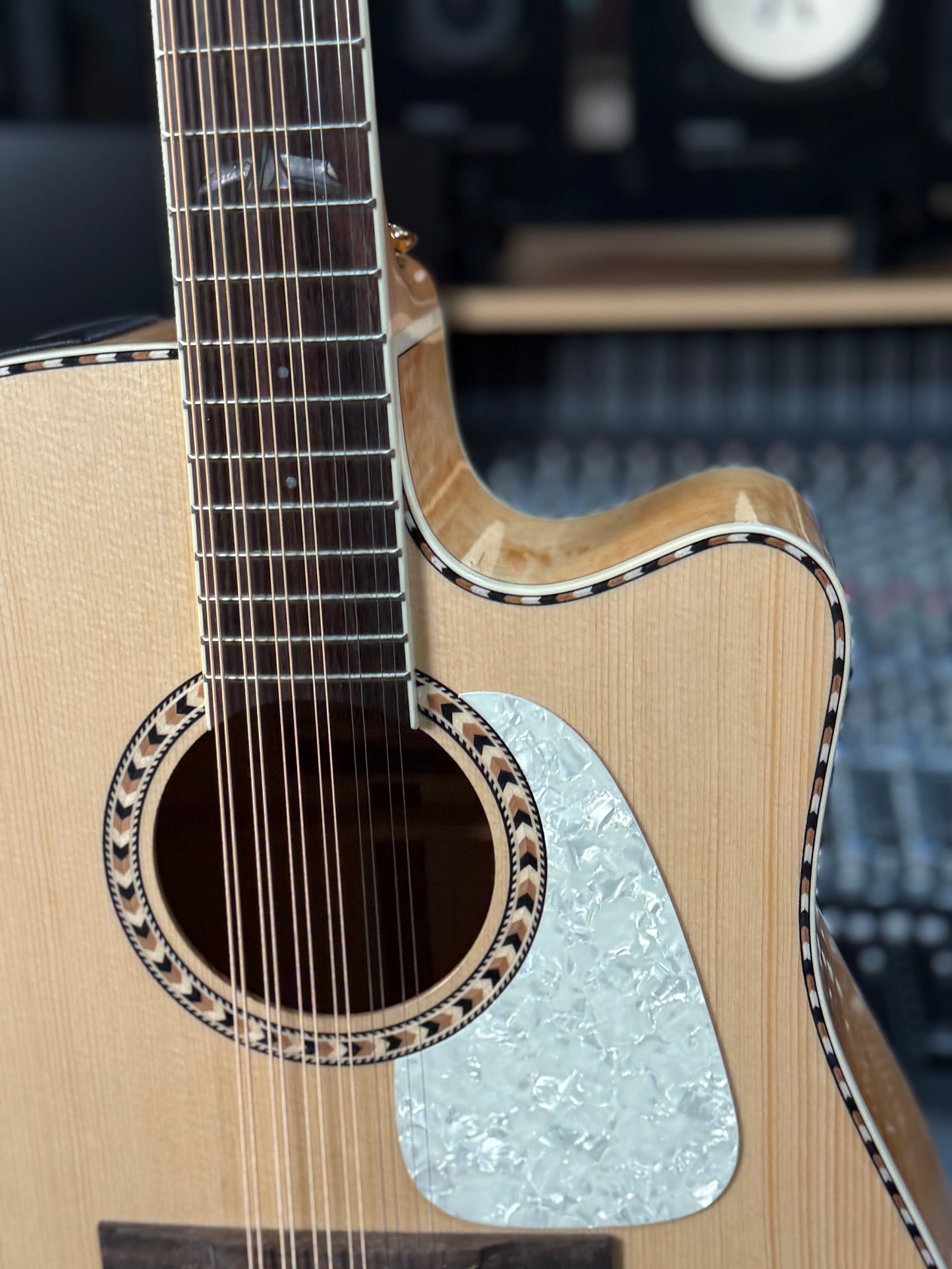 Takamine GD74CE-12U