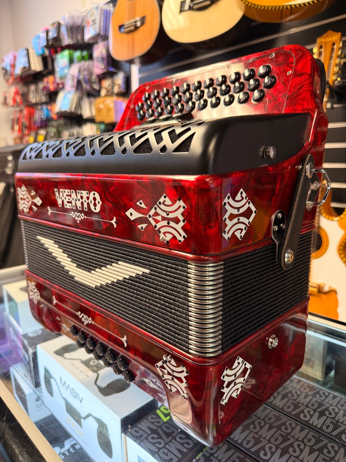 Vento Accordion Rojo FA