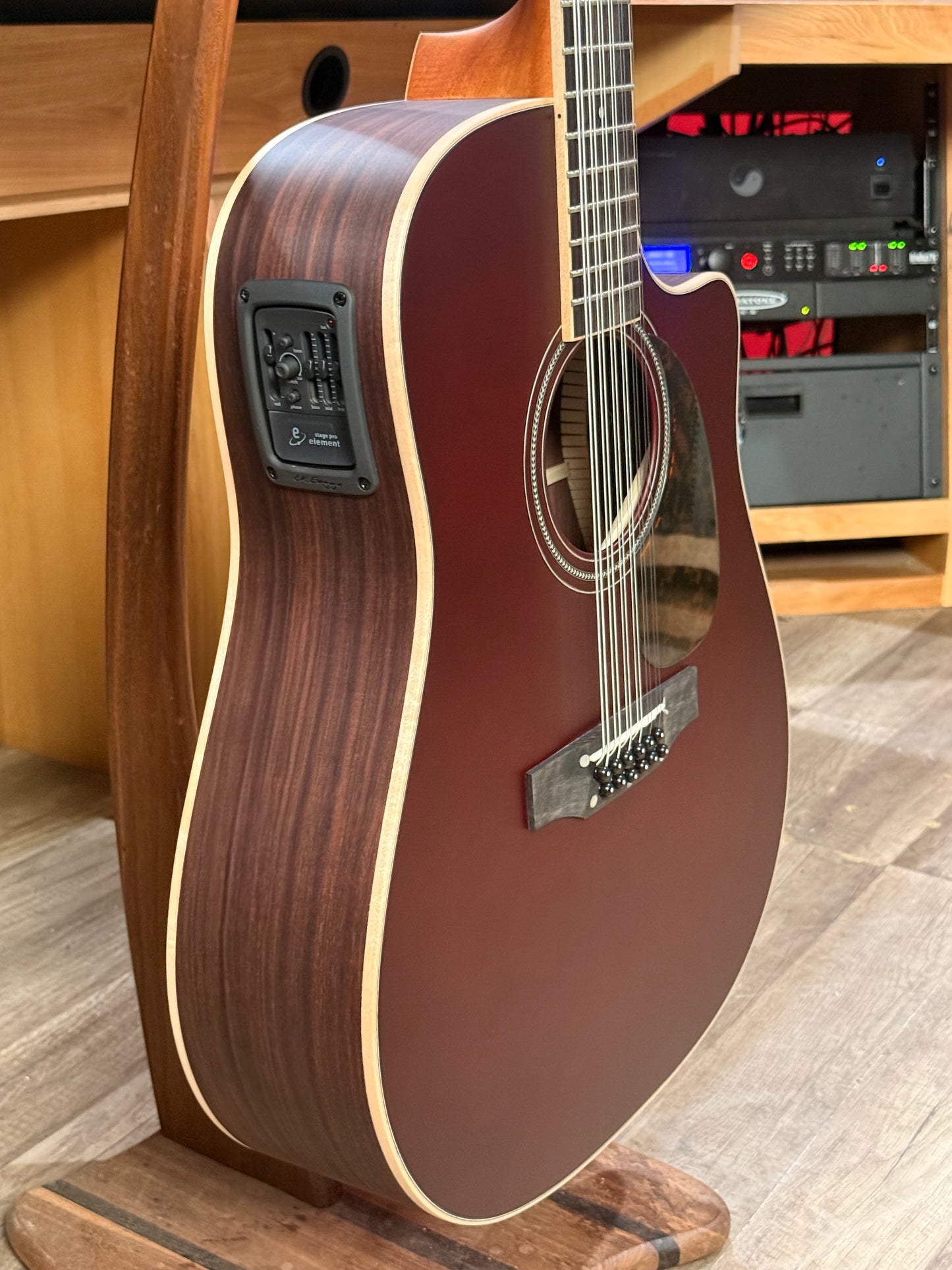 Larrivee 12 String