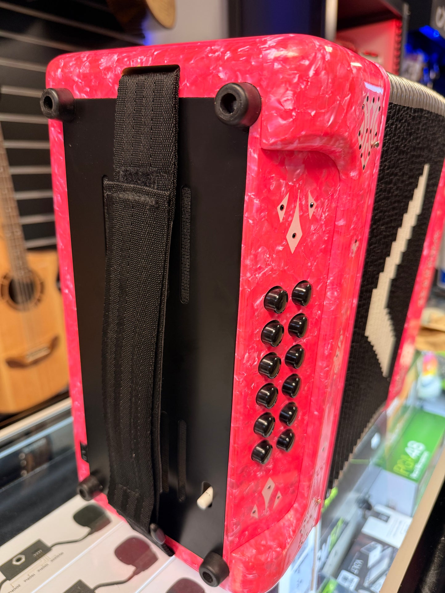 Vento Accordion Pink + Massiv 2 fly