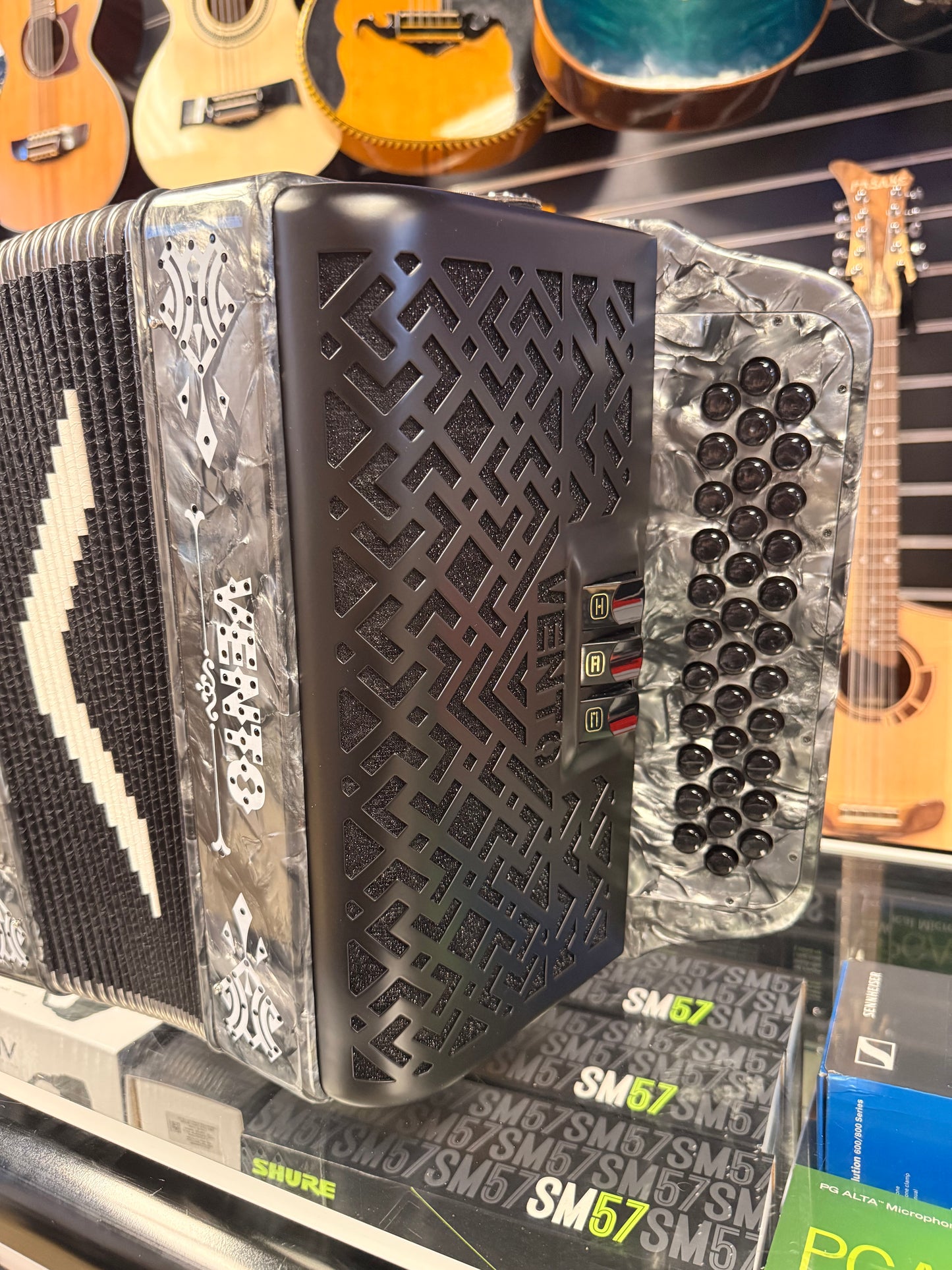 Vento Accordion Grey FA