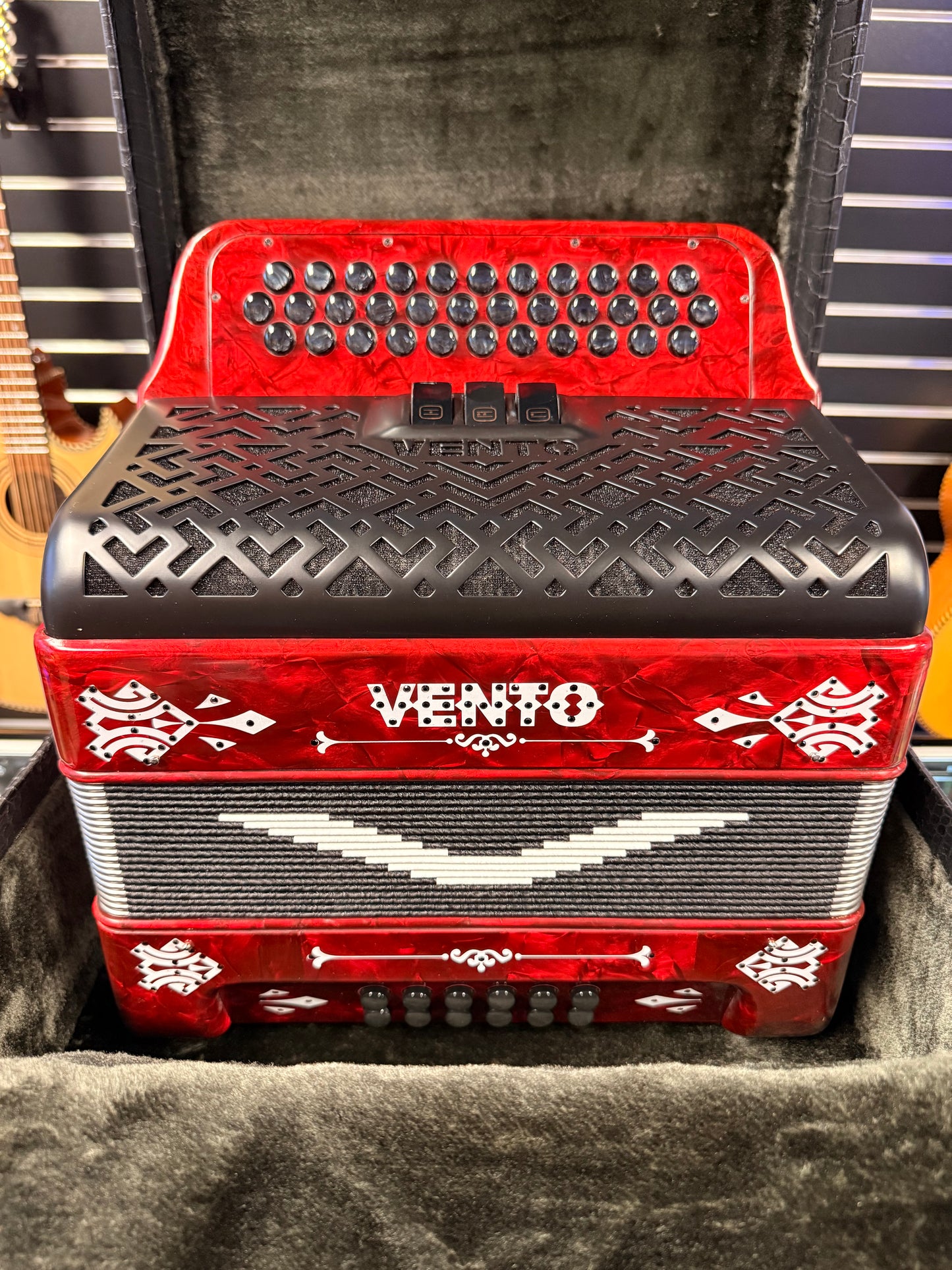 Vento Accordion Rojo FA