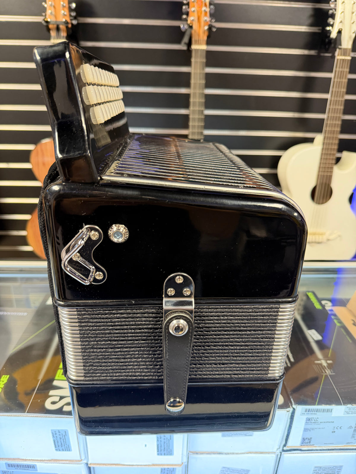 Montanari Accordion 3112 Black