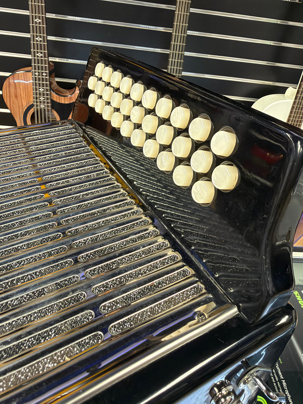 Montanari Accordion 3112 Black