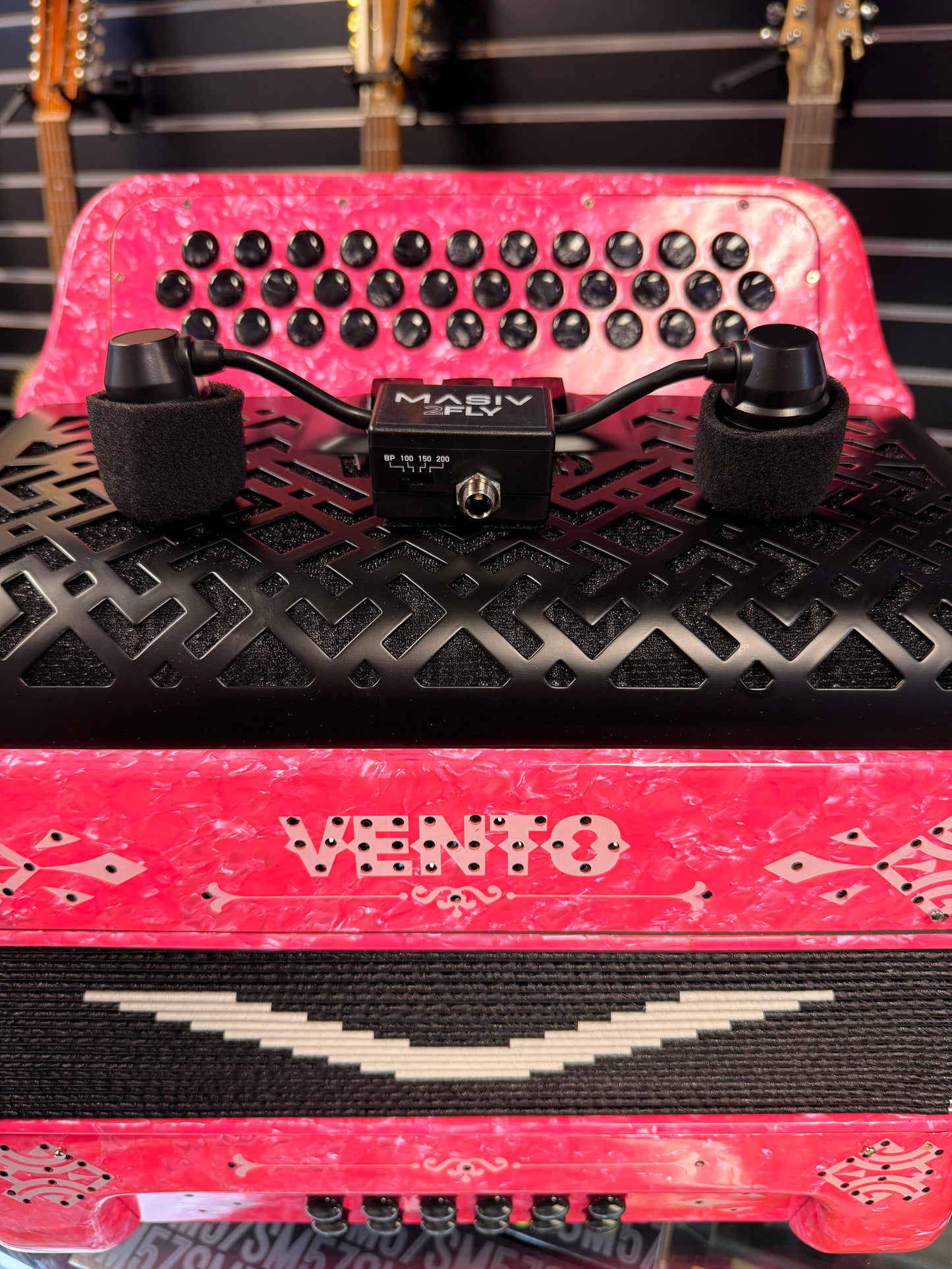 Vento Accordion Pink + Massiv 2 fly