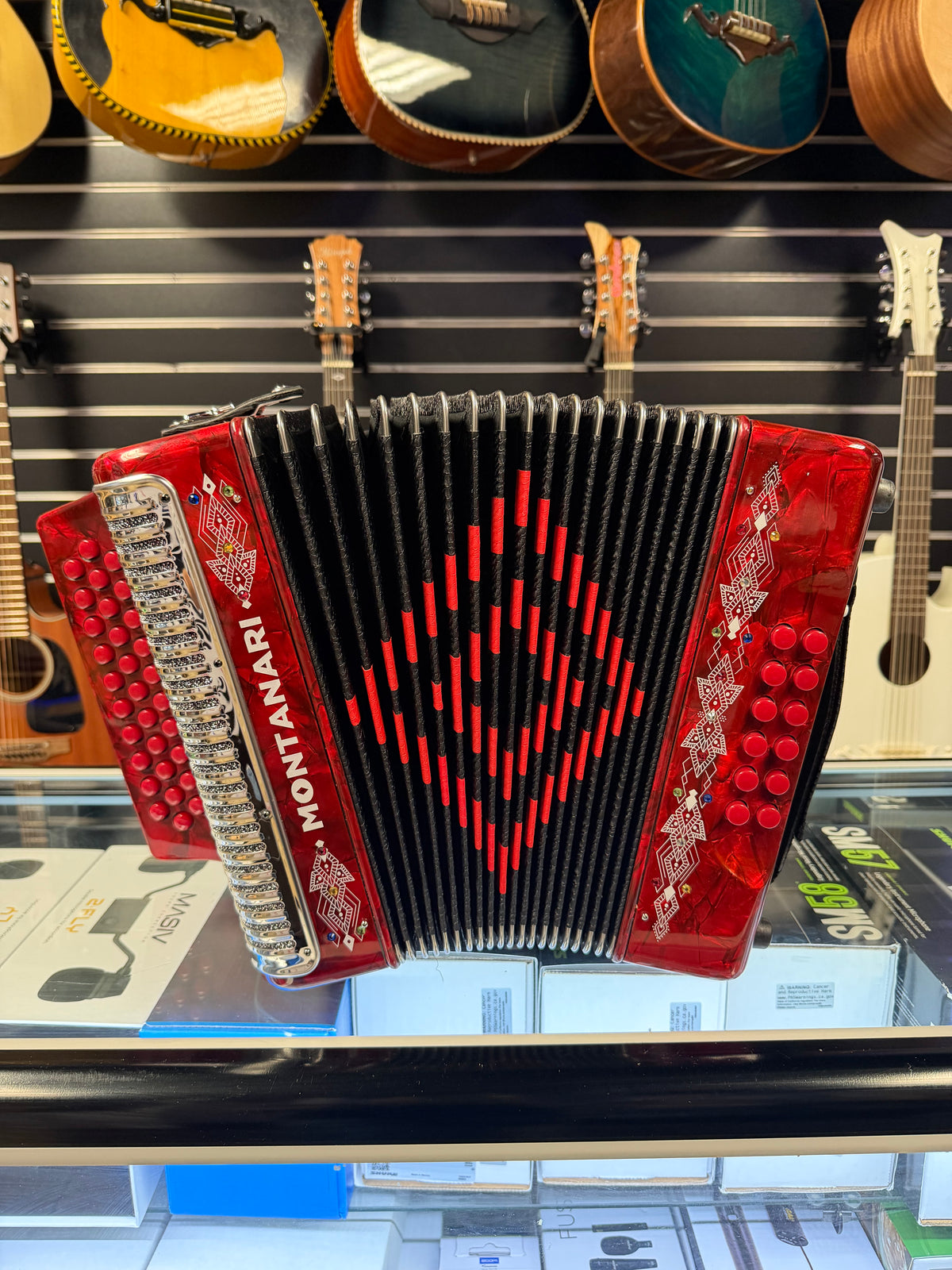 Montanari Accordion 3112 Red