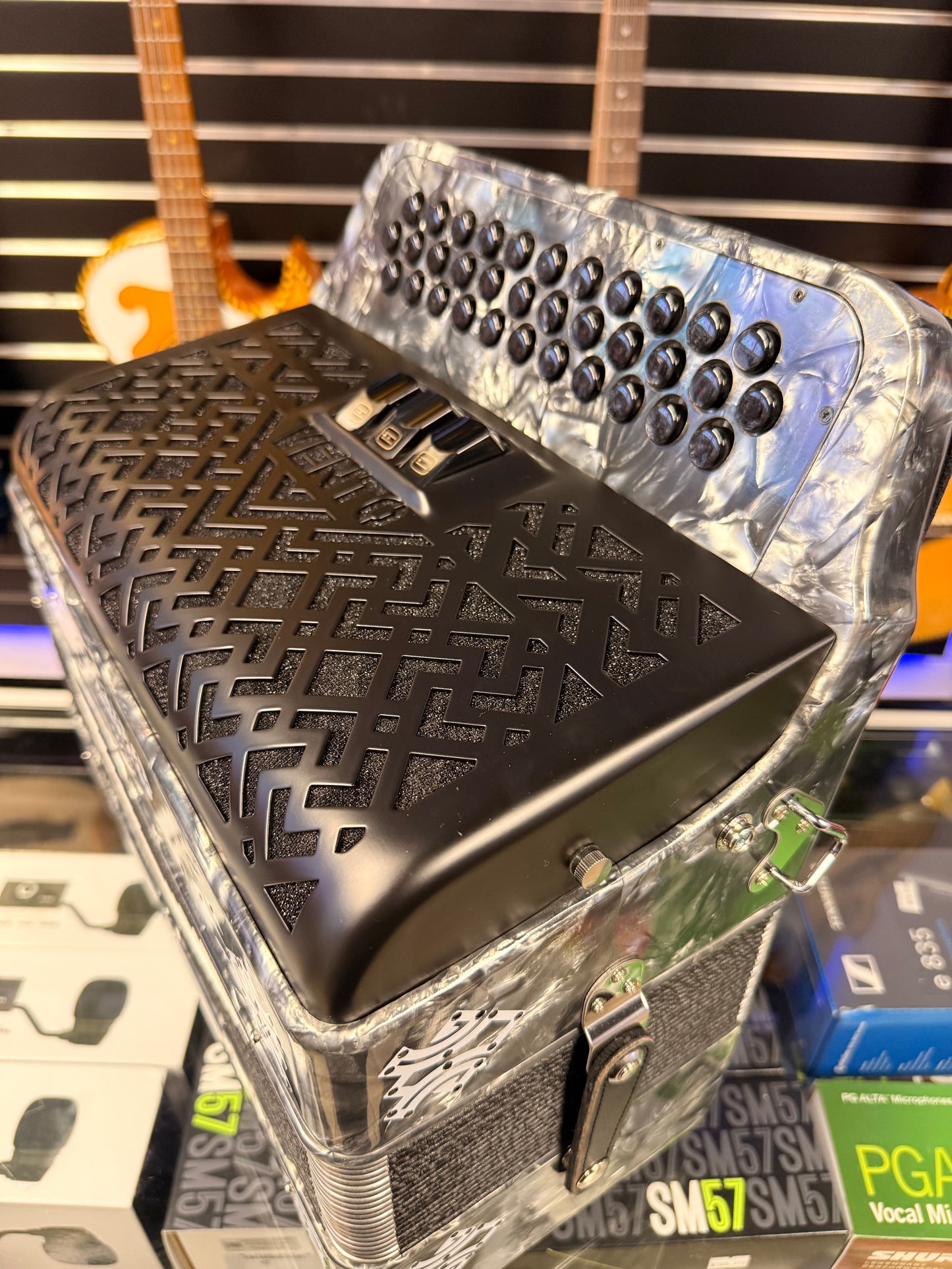 Vento Accordion Grey FA
