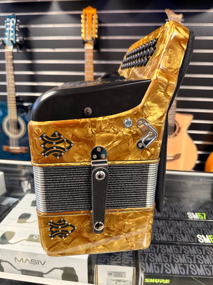 Vento Accordion Gold