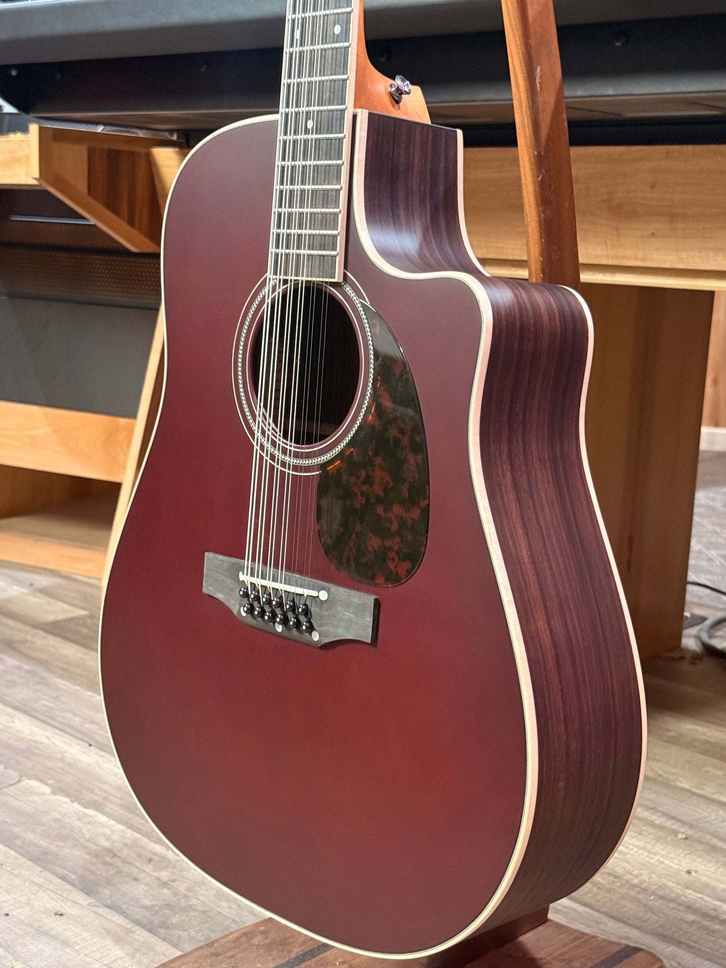 Larrivee 12 String