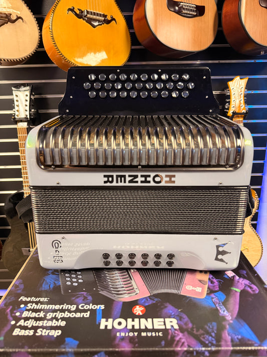 Hohner Corona CII open box